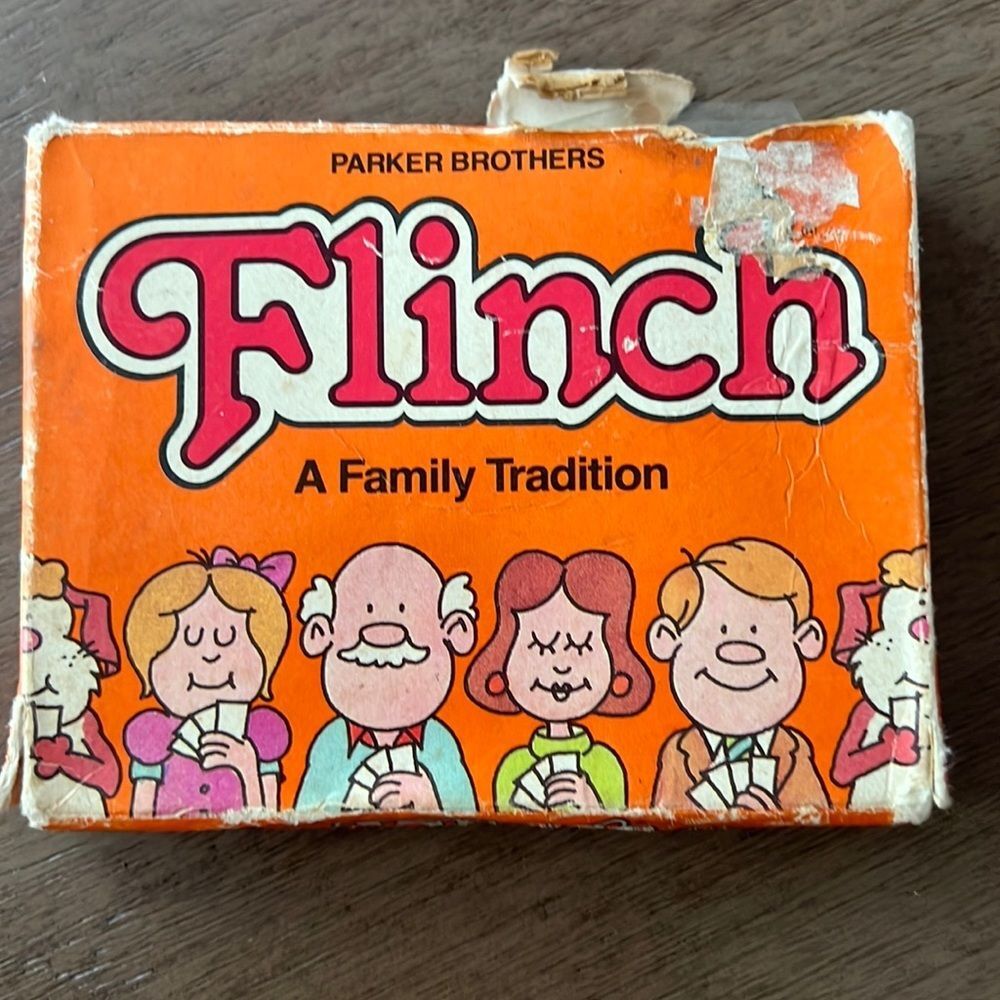 Flinch Vintage card Game